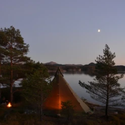 Tipi Helsport Varanger 12-14 -Terre Sauvage helsport varanger 4 6 pers 02 2 1