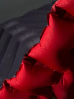 Matelas Klymit Insulated Static V Luxe -Terre Sauvage matelas gonflable klymit static v luxe insulated 02