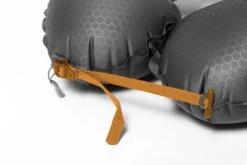 Exped Neck Pillow Deluxe -Terre Sauvage oreiller de voyage exped neck pillow deluxe 05 1