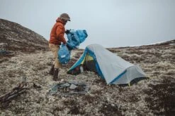 Sierra Designs Backcountry Bed 700 / 35 -Terre Sauvage sac de couchage sierra designs backcountry bed 700 35 degree