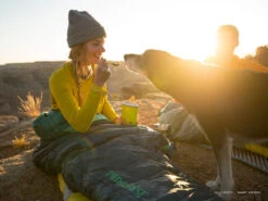 Therm-a-Rest Thermarest Saros 20F/-6C -Terre Sauvage sac de couchage thermarest saros 20f 6c 09 1