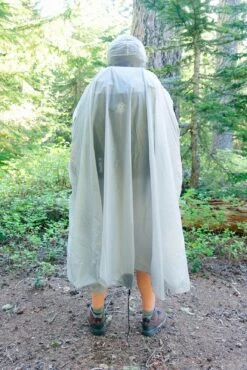 Six Moon Designs Gatewood Cape 15 Six Moon Designs Gatewood Cape -Terre Sauvage six moon design gatewood cape 04